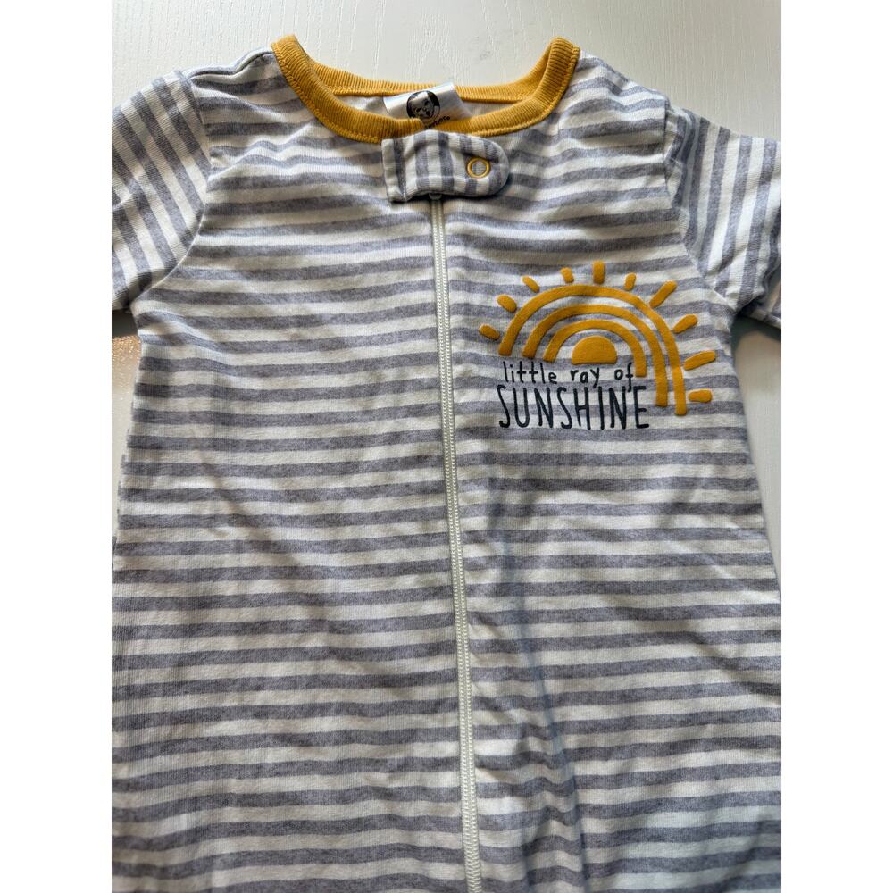 Bundle of 9 


sleepers 3-6 mth - Picture 6 of 7